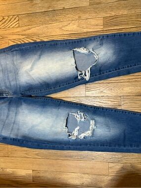 Men's Distressed Blue Washed Jeans
